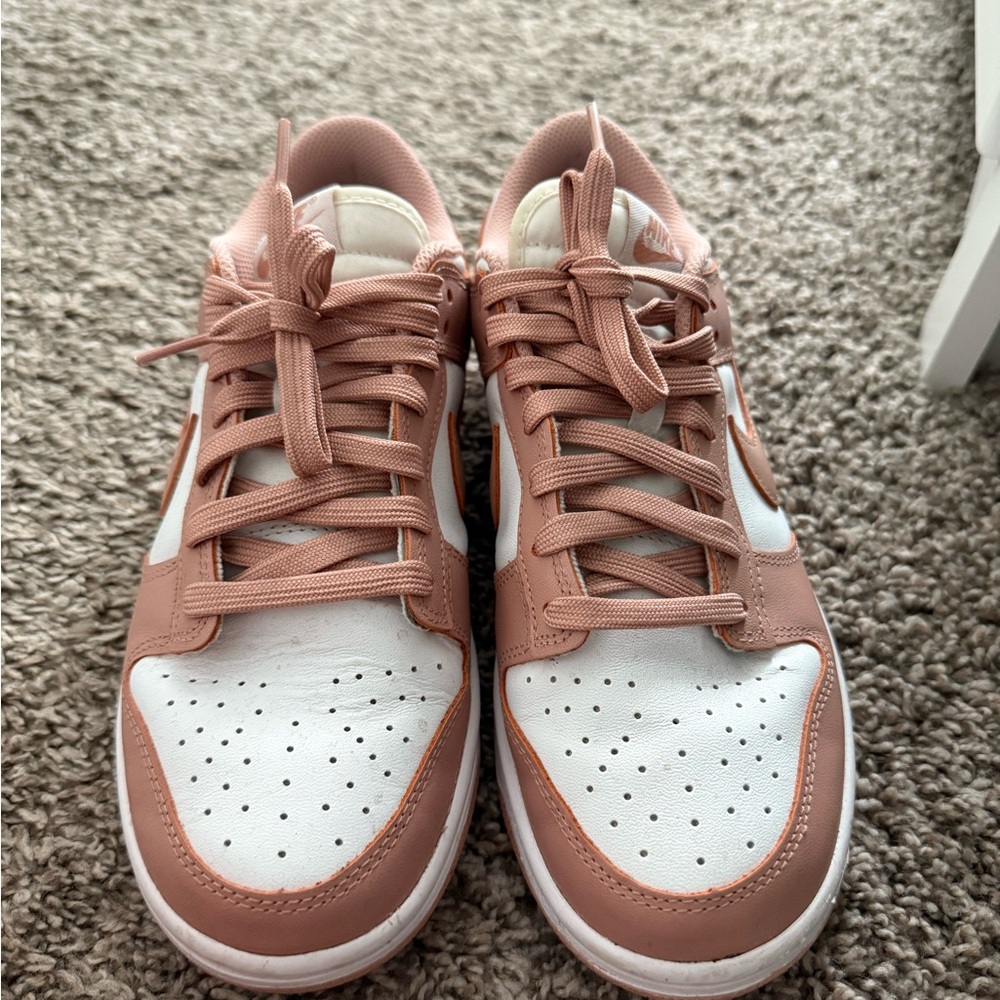Nike Rose Dunks